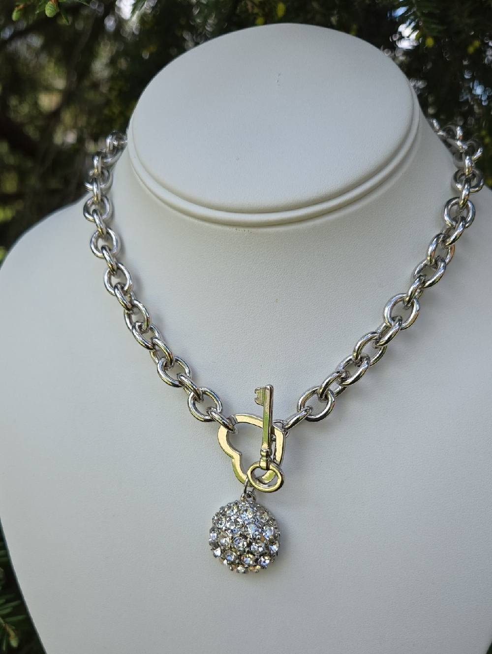 Guess Silver-Tone Crystal Ball Heart Key Toggle Necklace - Women Jewelry - Picture 15 of 16